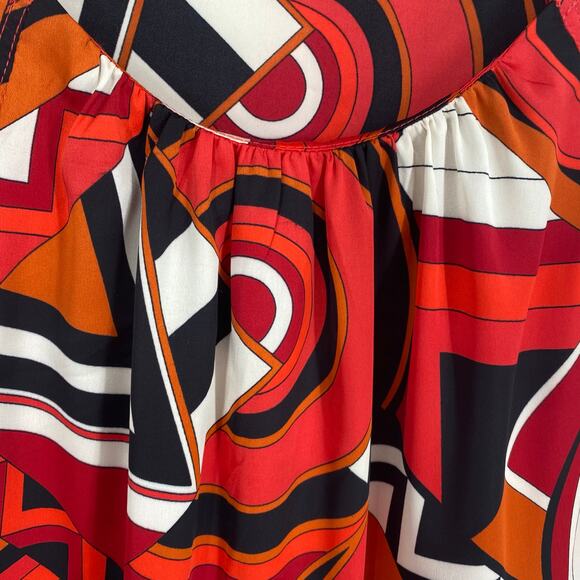 Chico’s Top Women’s Medium Red & Black Geometric Flowy Feminine - Picture 3 of 8